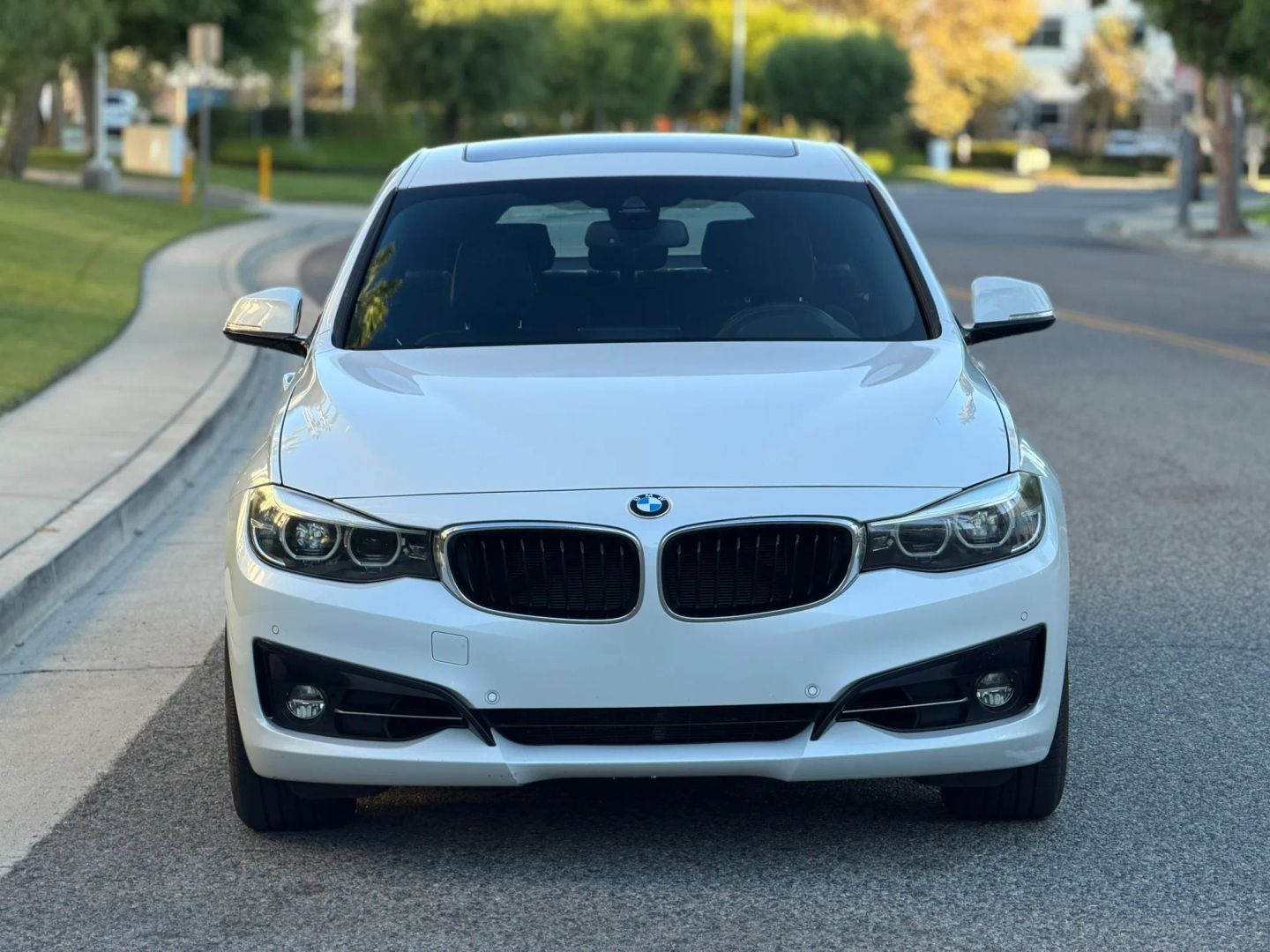 bmw 3 series 2018 WBA8Z9C58JB219666 image bmw 3 series 2018 WBA8Z9C58JB219666 image